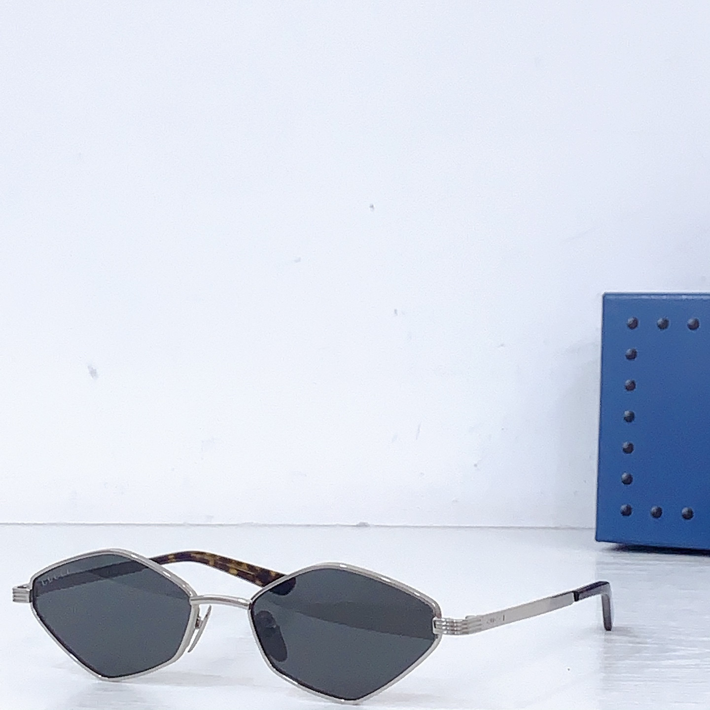 Gvc*1 glasses gg 2076sa 56-16-145
