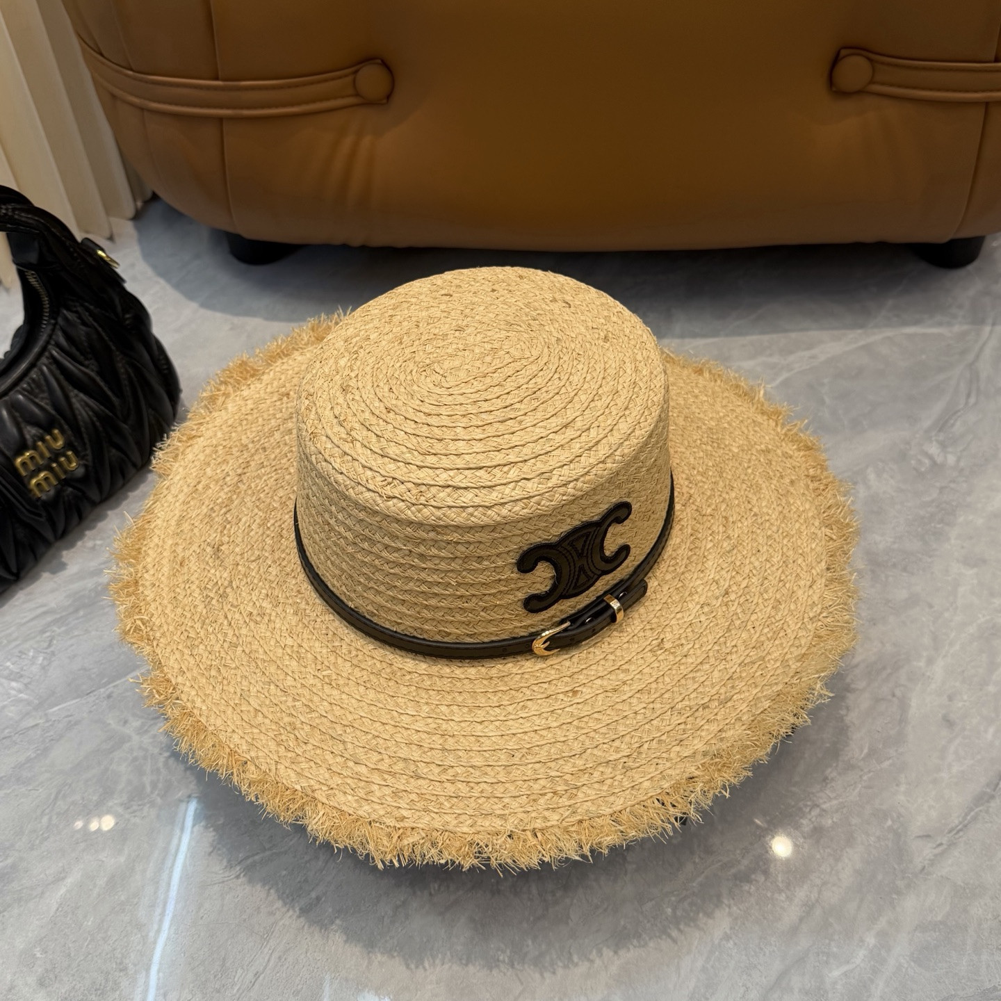 Ce1i*e straw hat