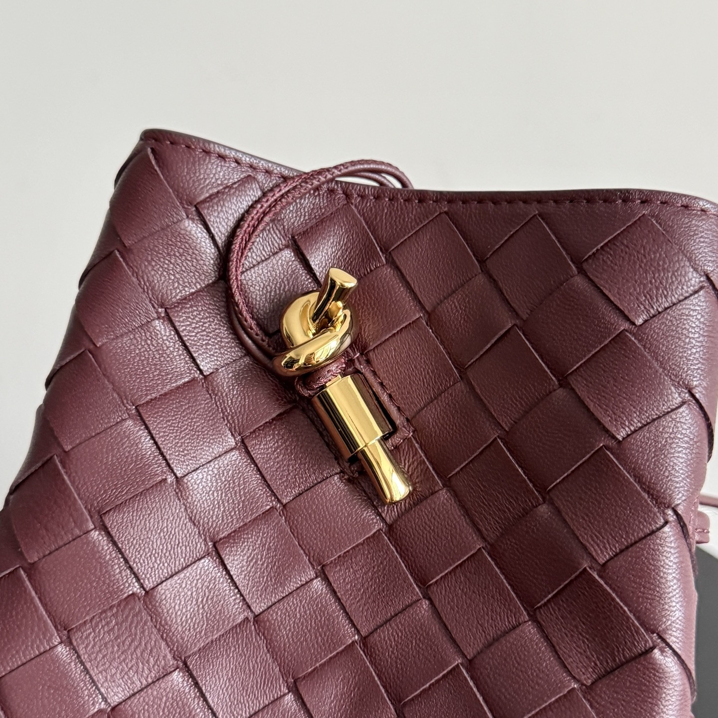 Bottega Veneta Andiamo Phone Pouch 21.5x14x7cm