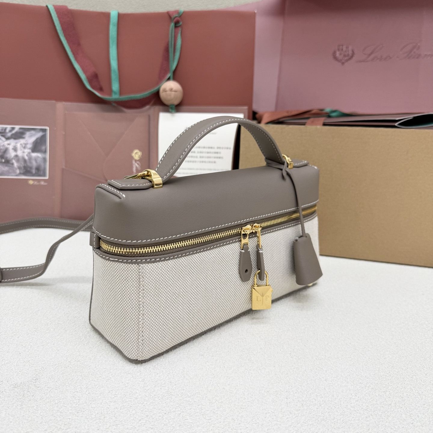 Loro Piana Extra Bag L23 23x12x7cm