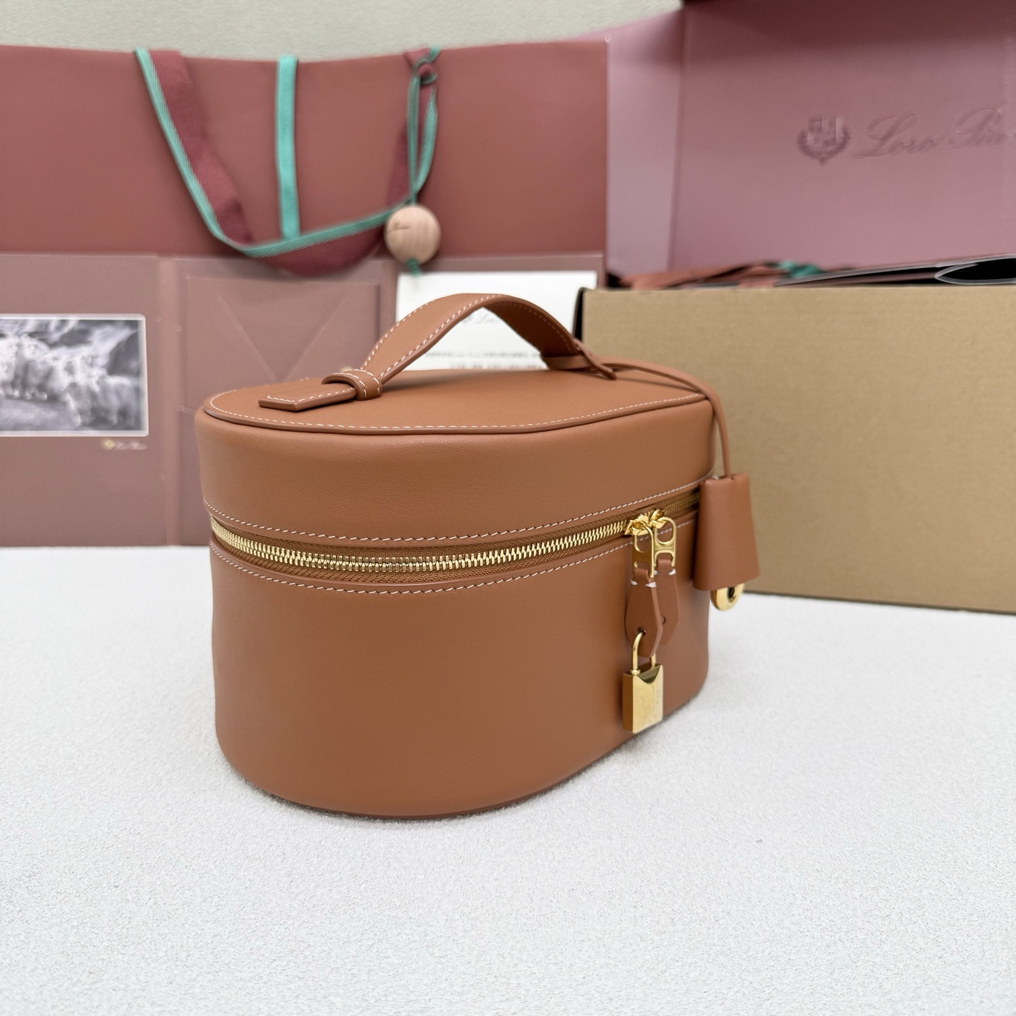 Loro Piana Extra Vanity Case 21x15x12cm
