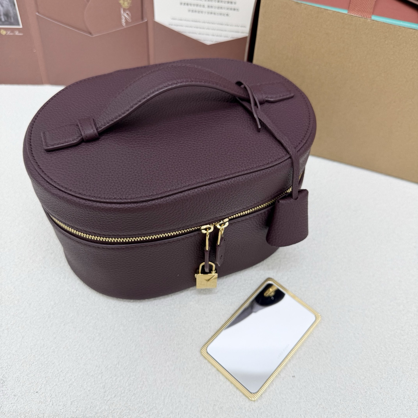 Loro Piana Extra Vanity Case 21x15x12cm