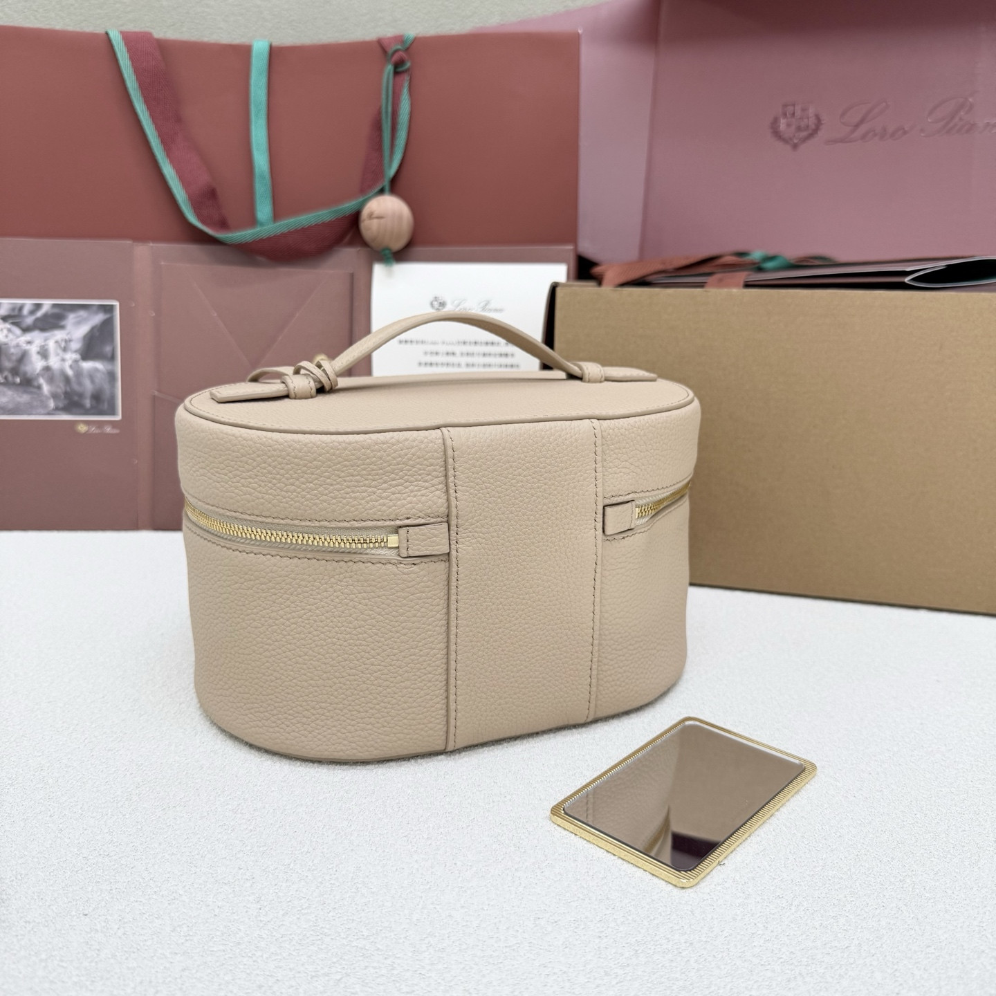 Loro Piana Extra Vanity Case 21x15x12cm