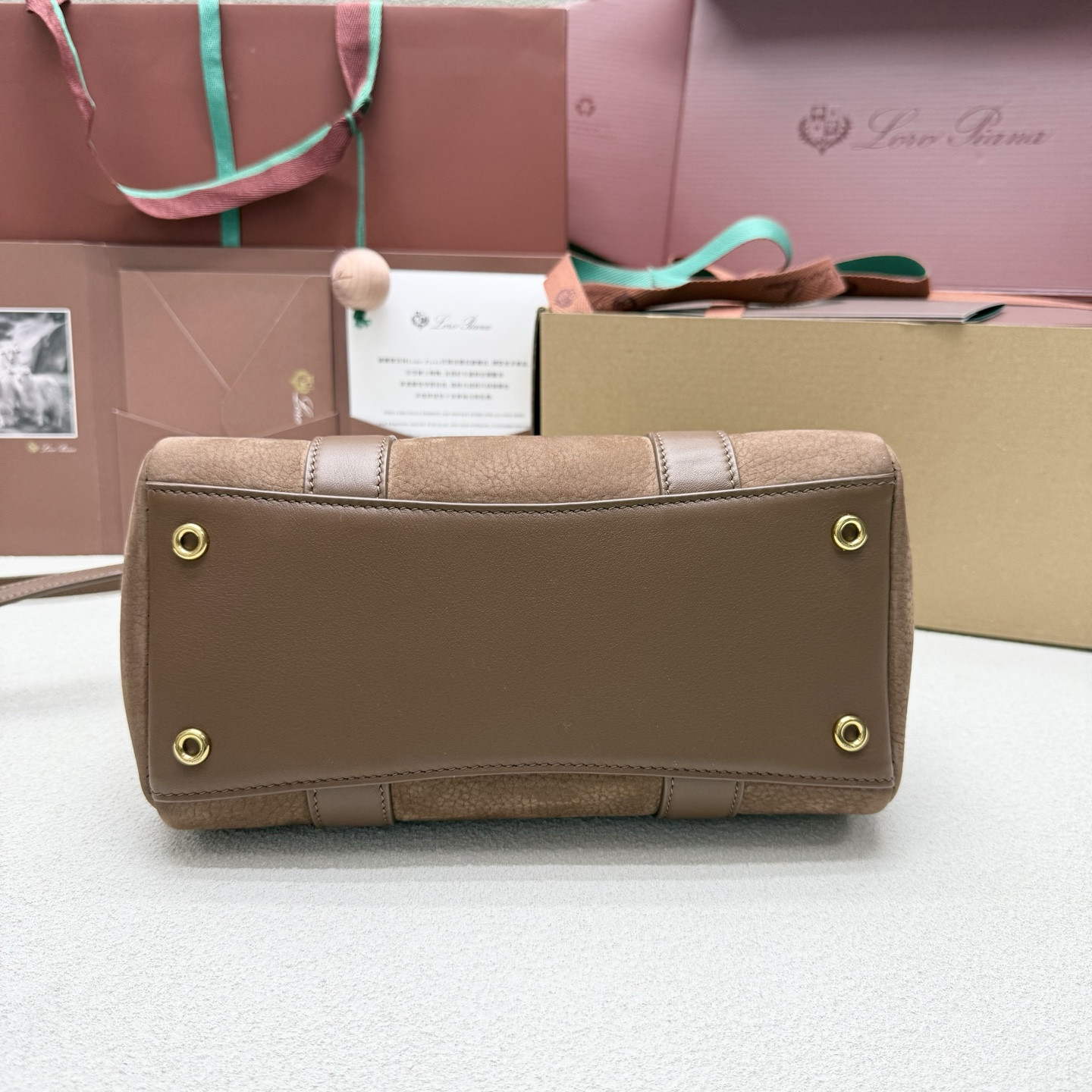 Loro Piana Loom L25 25x18x12.5cm