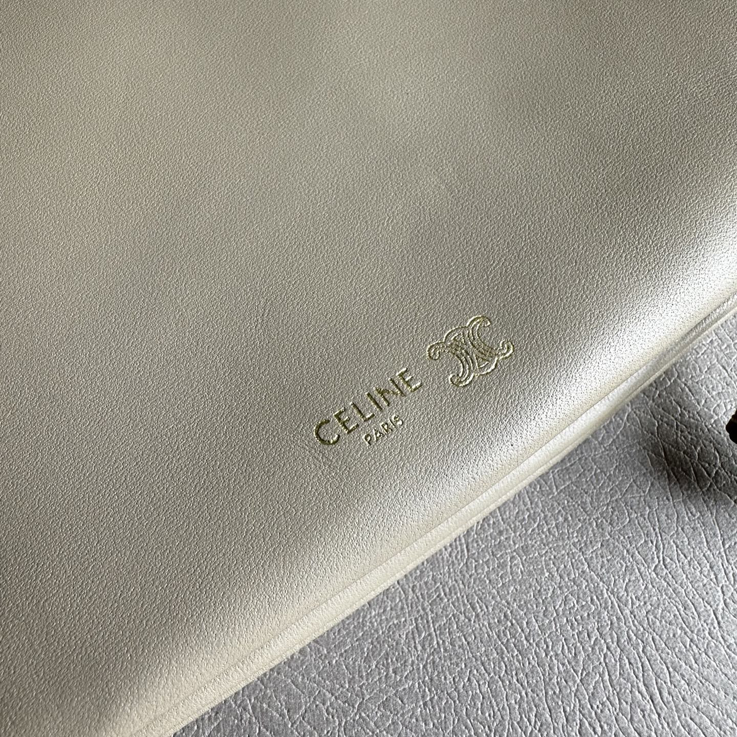 Celine TRIO FLAP 22.5x13x3.5cm